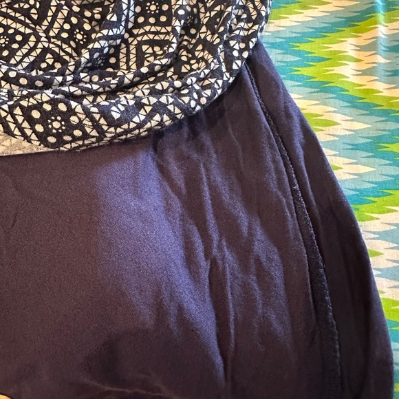 De Collection Navy & White Geometric Pattern Knit Lined Skirt ~ Medium - Picture 7 of 7